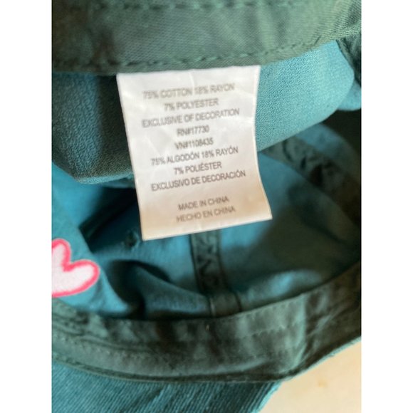 Green Corduroy  Embroidered Heart Adjustable Hat Cap. - Picture 5 of 5